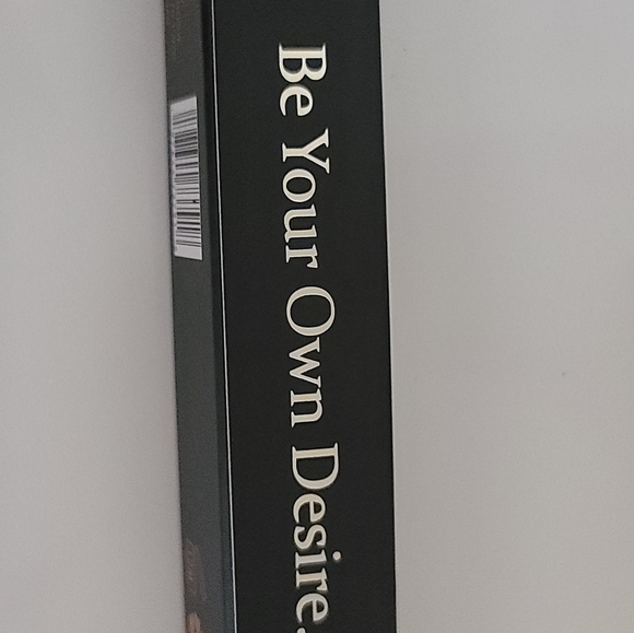 Lip gloss NWT - Picture 6 of 7